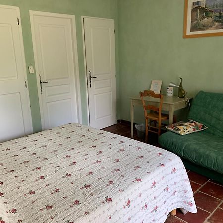Bed and Breakfast Ll Poulidetto Lioux Екстер'єр фото