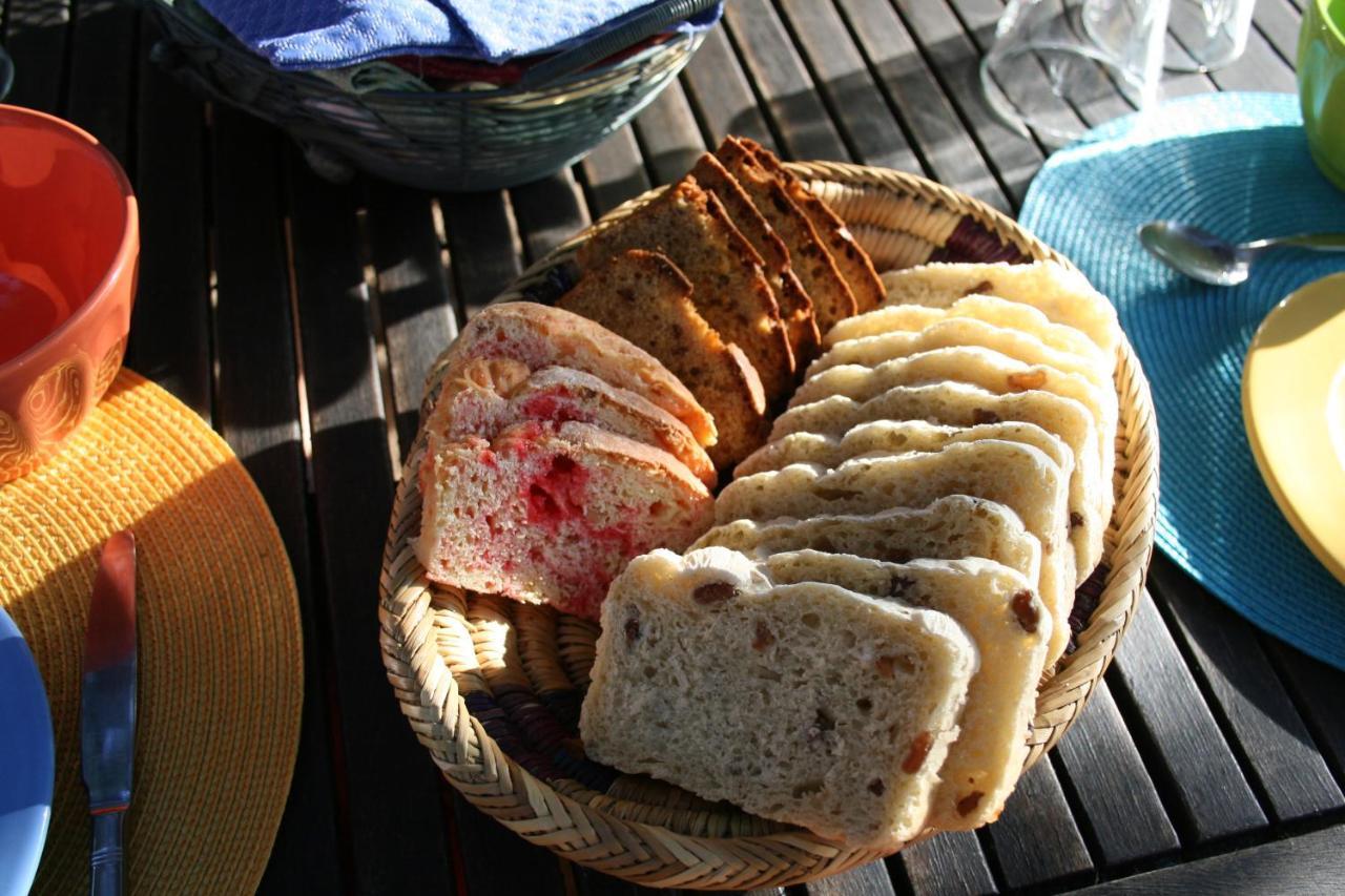 Bed and Breakfast Ll Poulidetto Lioux Екстер'єр фото